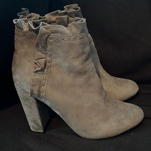Francesca’s Ankle Booties